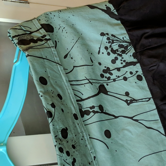 Skirt - Picture 3 of 8